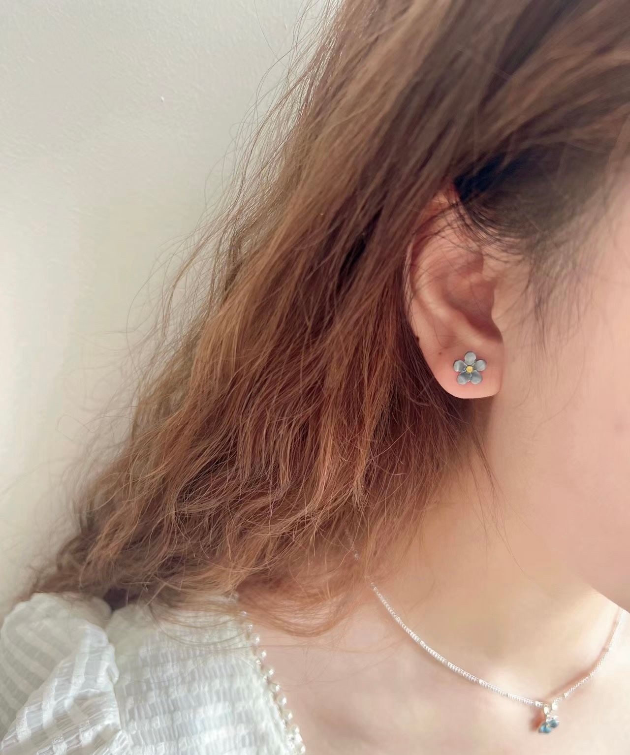 flower shape woman earring studs